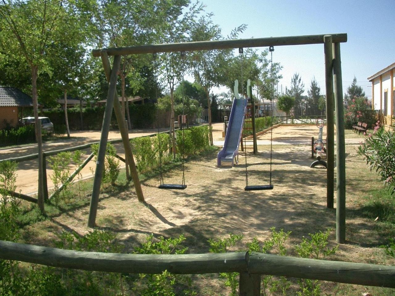 Camping La Aldea Hotel El Rocio Exterior photo